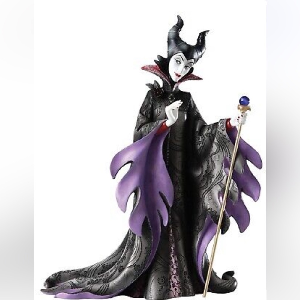 Disney enesco retired couture de force milificent figure